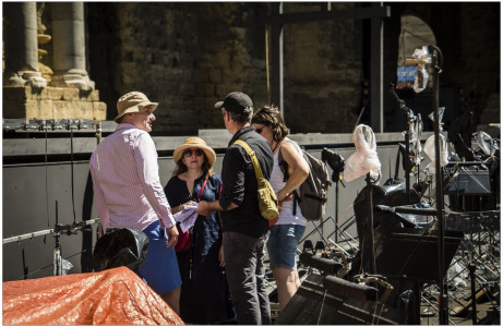 Vorbereitung für den Auftritt In Orange