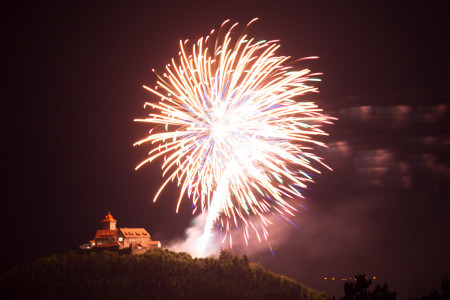 Feuerwerk und Sterne